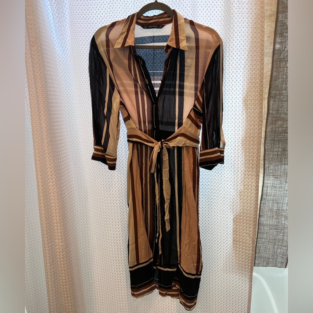 ZARA Stripe chiffon dress. Size small. Like new. Pink, brown, black, cream.